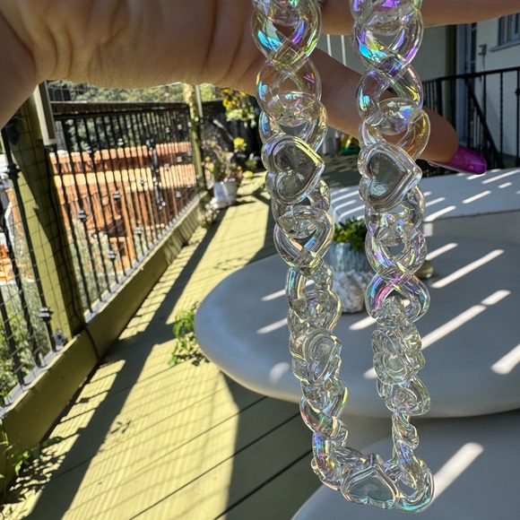 New resin Iridescent Heart Necklace - Picture 7 of 12